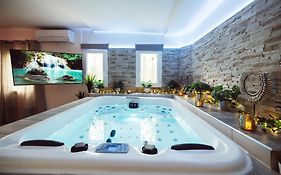Suite And Spa La Perla Bianca